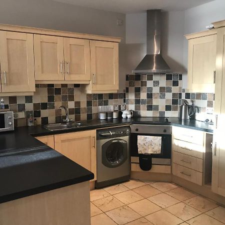 Apt 1, Whiterocks Портръш Екстериор снимка