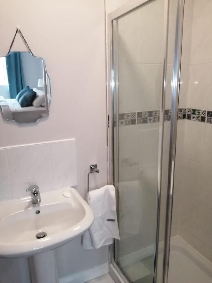 Apt 1, Whiterocks Портръш Екстериор снимка